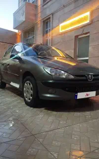 پژو ۲۰۶ مدل ۸۹ در حد(کم کارکرد)