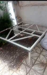 تخت آهنی دست ساز