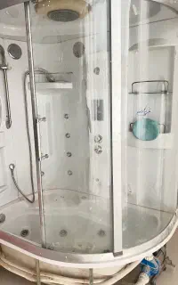 جکوزی کابین دار