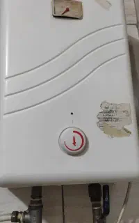 آبگرمکن برقی ۲۰ لیتری