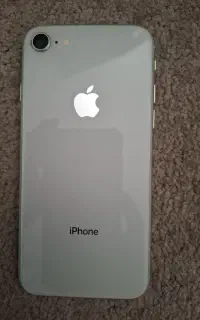 ایفون 8 حافظه 64