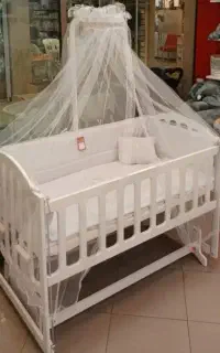 تخت و گهواره