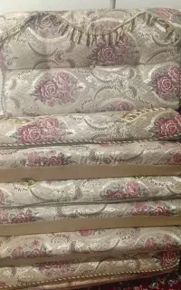 پشتی