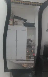 آینه با باکس کشو دار  ابعاد آینه ۱/۵در۹۰ و دراور