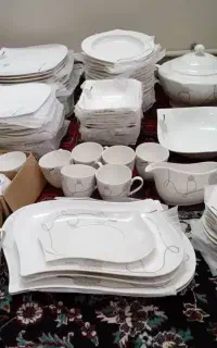 سرویس چینی ۱۸ پارچه