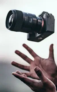 نیرو خانم جهت عکاسی