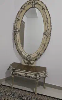 آینه و کنسول