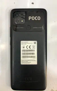 Poco c40