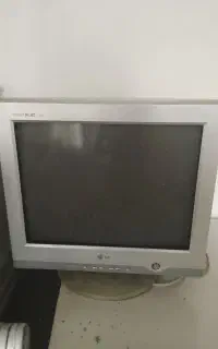 مانیتور کامپیوتر ال جی