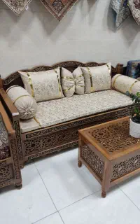 تخت سنتی