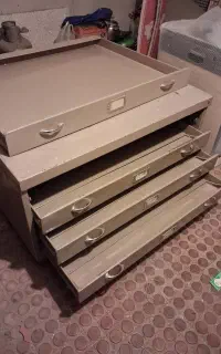 فایل فلزی