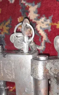 قفل کتابی