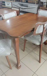 میز ناهارخوری مدل تلویزیونی