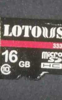 micro SD 16 gb