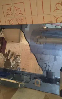 آینه سرویس بهداشتی