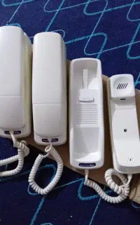 ۳ عدد آیفون صوتی  الا الکتورود