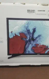 تلویزیون الیدی SAMSUNG 32 درحد آکبند
