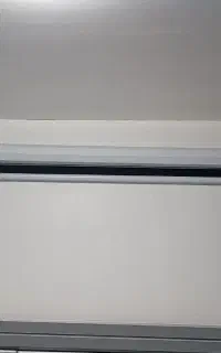 پرده برقی پروژکتور