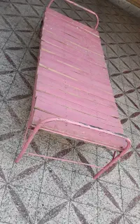 تخت سربازی