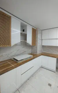 یک عدد شاگرد نیامندیم