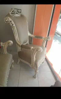 یک دست مبل استیل 7 نفره با میز خام.