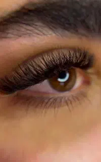 Offکاشت و اکستنشن و لیفت مژه و ابرو