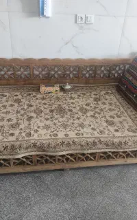 تخت چوبی سنتی
