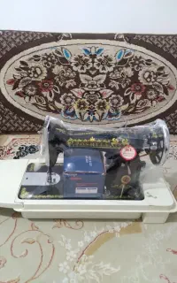 چرخ خیاطی در حد برقی ۷ تومن