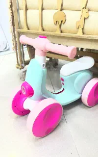 سه چرخه مدل وسپا