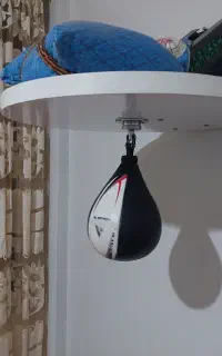 گلابی بوکس آویز دیواری