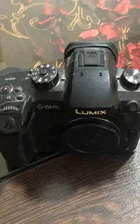 دوربین پاناسونیک gh5