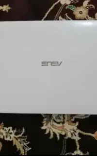 لبتاپ asus با وسایل