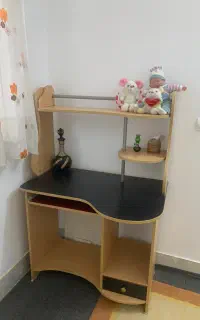 میز کامپوتر