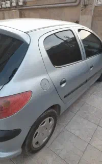 پژو ۲۰۶ تیپ۳ مدل ۸۳ بسیار تمیز و درحد ( فرانسه )