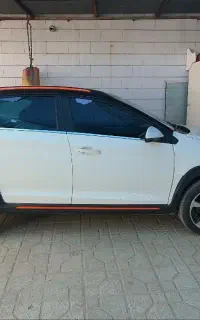 ایکس۳۳ کراس مدل ۴۰۳ اتومات