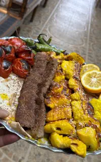 استخدام مهماندار اقا وخانم جوان  تالار پذیرایی ارم