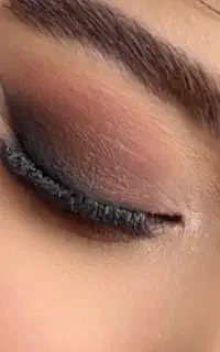 میکاپ و شنیون فقط ۹۰۰