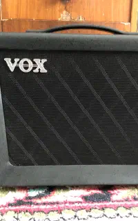 آمپلی فایر vox vx15-GT