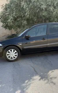 مگان اتومات معاوضه با 206 تیپ 5