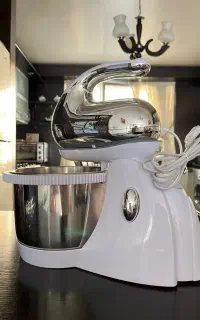 همزن برقی