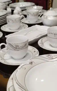 سرویس چینی 18نفره