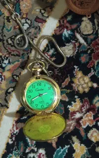 ساعت جیبی قدیمی