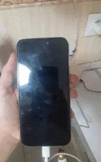 آیفون ۱۵ طرح