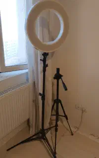 پایه دوربین و رینگ لایت بزرگ با پایه