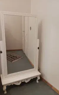 اینه پایه دار قدی