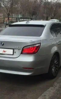 بی ام و ۵۲۵