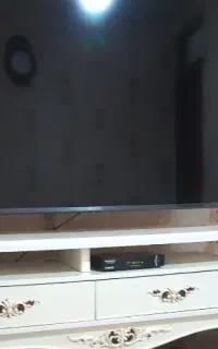 تلویزیون تاج شکسته مخصوص تعمیر گاه