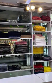 فروش کل ویترین مغازه پوشاک
