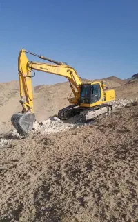 بیل مکانیکی خط۶ کوماتسو جهت کار