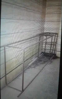 قفسه کولر پایه دار